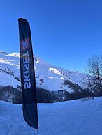 Alpeen Hotel