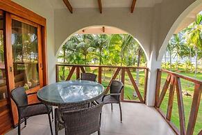 Marenaz Oceanfront Resort