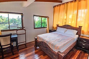 Marenaz Oceanfront Resort