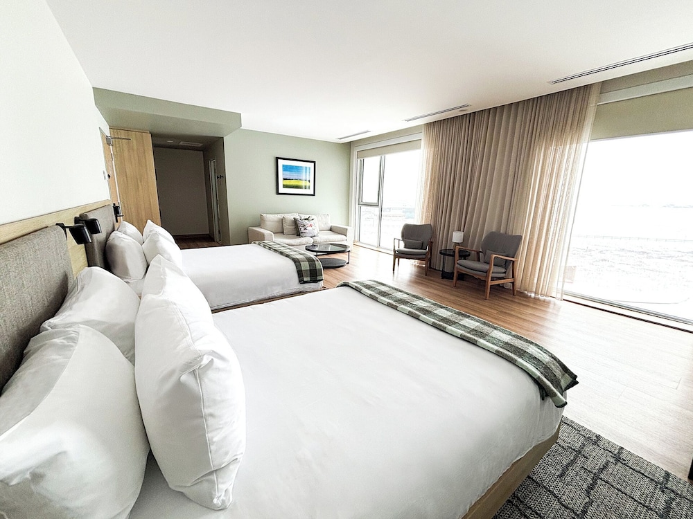 Blackbush Beach Resort
