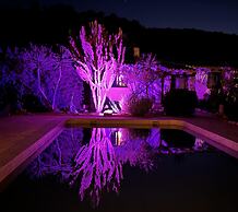 Cactus & Almonds Beautiful Holiday Hideaway
