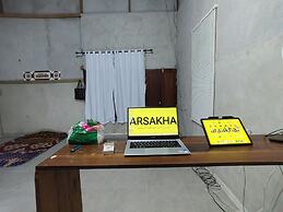 Rumah Lakau