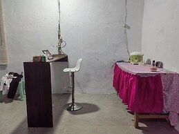 Rumah Lakau