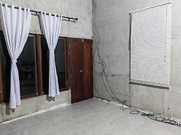 Rumah Lakau