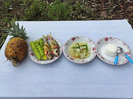 Rumah Lakau