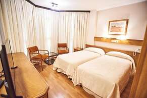 Primacy Hotel