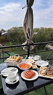 Hidden Garden Resort