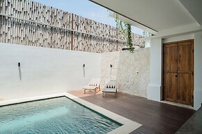 Treetop Villas