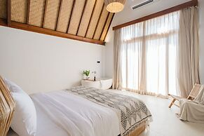 Treetop Villas