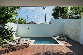 Treetop Villas