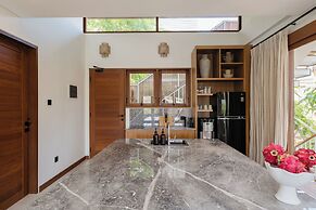 Treetop Villas