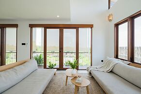 Treetop Villas