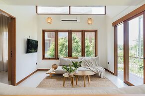 Treetop Villas