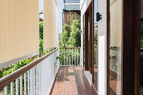 Treetop Villas