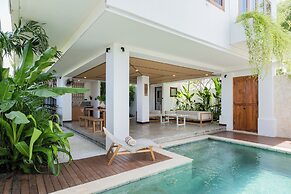 Treetop Villas