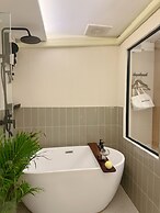 Urban Room Samed