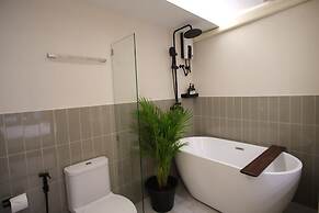 Urban Room Samed