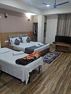 Goroomgo Twin Spring Gangtok