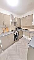 Cozy 4-bed House in Accrington