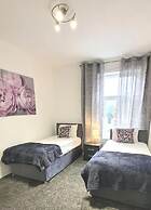 Cozy 4-bed House in Accrington