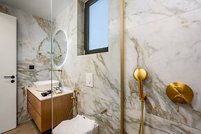 Monarco Executive Rooms