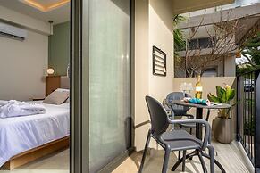 Monarco Executive Rooms