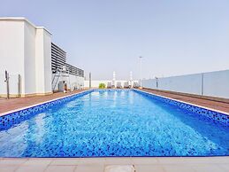Luxury Meydan Escape Condo with City View