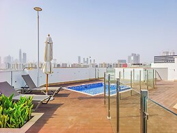 Luxury Meydan Escape Condo with City View