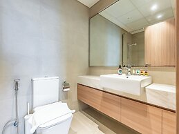 Luxury Meydan Escape Condo with City View