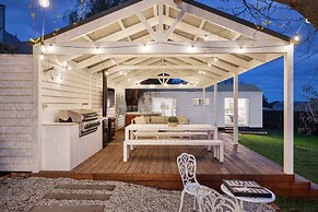 Bella s Cottage Spa Sauna Large Groups