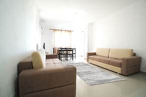 Kalpazo Golemi Plus Apartments