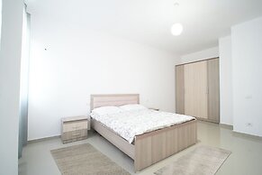 Kalpazo Golemi Plus Apartments