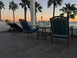 BAJA MIA SUITES AND TOURS