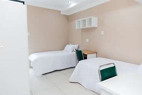 Glenada Hotel