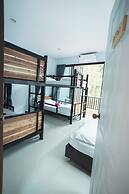 Boom Hostel Khao Sok