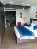 JB SKY HITON INN