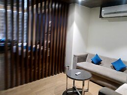 JB SKY HITON INN