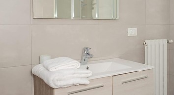 CASA BONITA MILANO RHO B&B