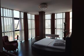 Antika Hotel