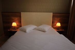 Antika Hotel