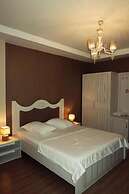Antika Hotel