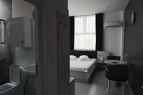Antika Hotel