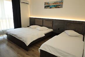 Antika Hotel