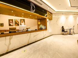White Diamond Hotel Sari
