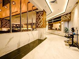 White Diamond Hotel Sari