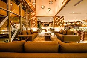 White Diamond Hotel Sari