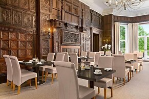 Trenython Manor Resort