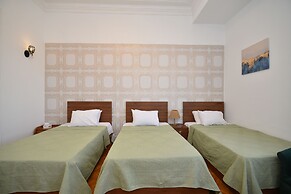 Downtown Apartments and Suites