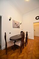 Downtown Apartments and Suites