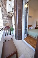 Downtown Apartments and Suites